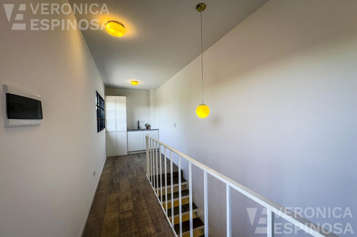 Casa En Venta De Cuatros Ambientes - Haedo Sur