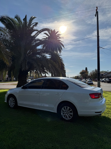 Volkswagen Vento 2.0 Advance 115cv Summer Package