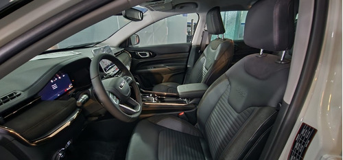 Imagen 7 de 20 de Jeep Commander Limited Entrega Inmediata 72hs Tomo Usados