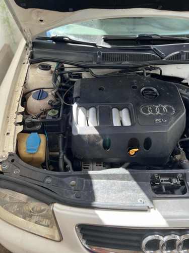 Audi A3 1.8 3p