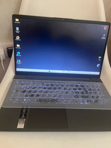 Laptop Lenovo 15,6 De Pantalla, Procesador Ryzen 7(4700)