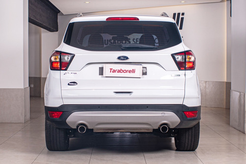 Imagen 6 de 13 de Ford Kuga 2.0 Sel Taraborelli #
