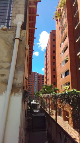 Se Vende Edificio 1054m2 El Rosal
