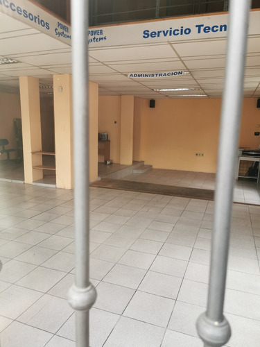 Imagen 10 de 10 de Venta De Local Pocitos 270 M2 Con Altura 30 Metros