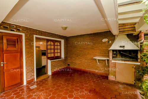 Imagen 13 de 15 de Venta De Apartamento Estilo Casa En Playa Mansa - Punta Del Este Mansa
