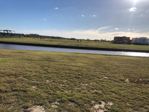 Imagen 4 de 18 de Lote Al Río! 900m2 - Orientación Noroeste - El Naudir