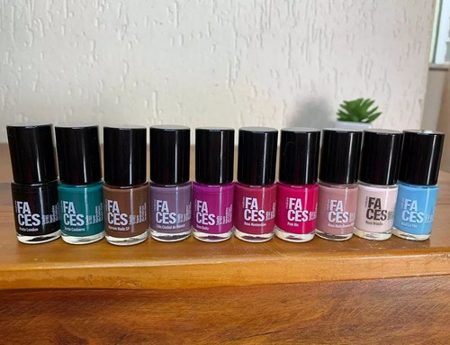 Faces Esmalte Vegano 10free Natura 6ml Color Verde Camberra