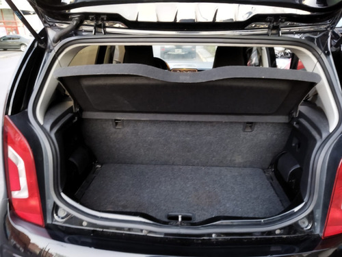 Imagen 13 de 13 de Volkswagen Up Black 5 Puertas