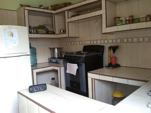 Imagen 24 de 30 de Casa Grande Re-modelada En Zona Exclusiva En Venta Barquisimeto El Cuji, José G. López 04145533925 Codigo 22-21243 Lara, Venezuela