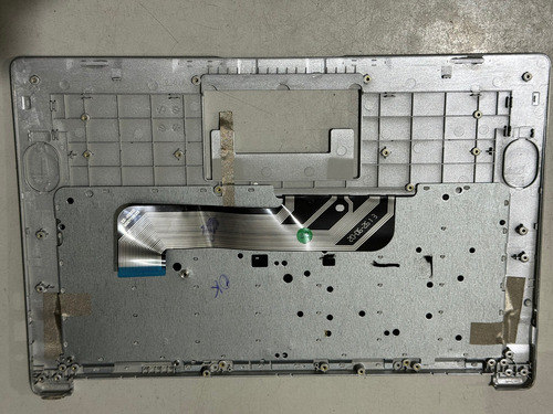 Teclado Palmrest Notebook Enova C141pp-a3 Genérica