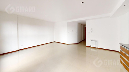 Venta, Amb A Estrenar En Plaza Colon