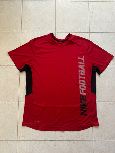 Remera Hombre Nike Talle Xl Mangas Cortas. Impecable (Usado)