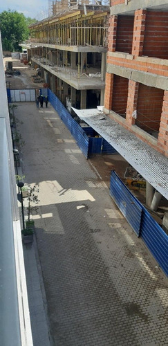 Venta Departamento 2 Dormitorios - Pileta - Cochera