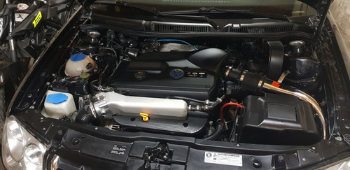 Volkswagen Bora 1.8 Highline T 180cv Cuero 2014
