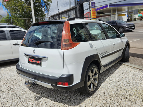 Peugeot 207 SW 1.6 16v Escapade Flex 5p