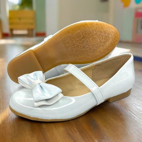Zapato De Piso Durmiente Casual Blanco Aurora Cenicienta