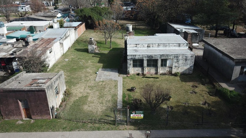 Imagen 2 de 14 de Terreno 1246m2 Con Casa A Reciclar En Roldan
