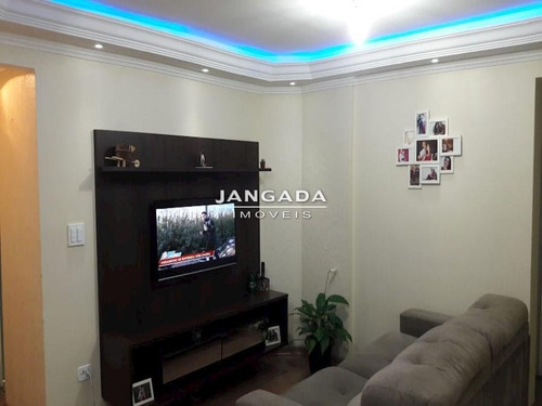 Apartamento 02 Dormitorios, 01 Vaga Cond. Sao Cristovao - 11353