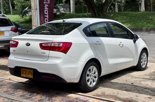 Kia Rio 1.2 4 p