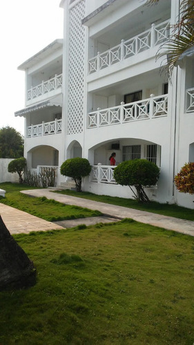 Alquiler Apartamento Amueblado Exclusiva Zona De Juan Dolio