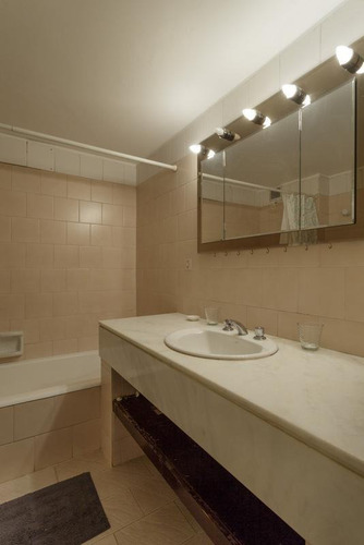 Imagen 8 de 30 de Casa - Pájaro Azul - Junto A Casco Art Hotel - Costa Al Lago