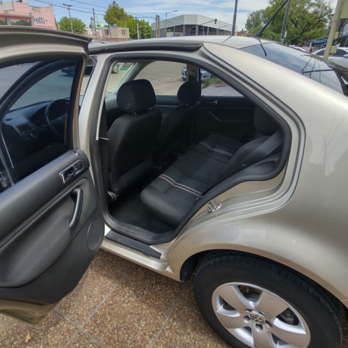 Volkswagen Bora 2.0 Trendline 115cv