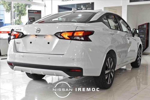 Imagem 2 de 15 de Versa 1.6 16v Flex Exclusive Xtronic