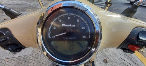 Imagen 9 de 9 de Scooter Beta Tempo 150 Baul Y Soporte Parabrisas