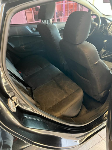 Ford Fiesta Kinetic Design 1.6 Design 120cv Titanium