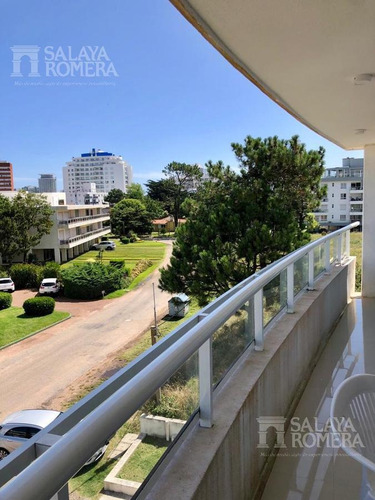 Imagen 2 de 8 de Apartamento En Venta 2 Dormitorios 2 Baños En Aidy Grill, Punta Del Este