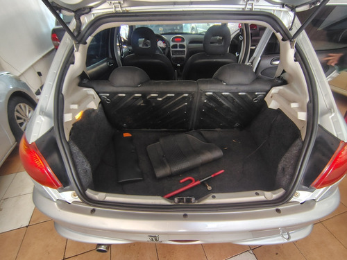 Peugeot 206 1.6 Sw Xs Premium