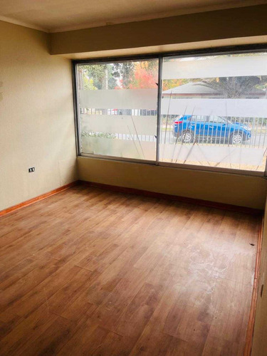 Propiedad Comercial En Av España 998, Curicó (93686)