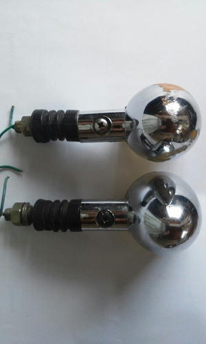Imagen 4 de 5 de Luz De Cruce Moto Renegado Um