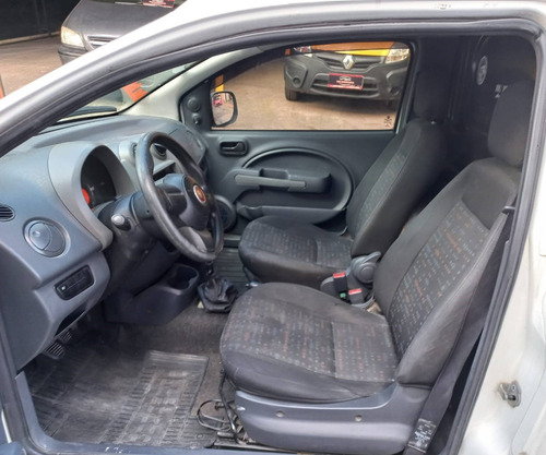 Imagem 13 de 14 de Fiat Fiorino 1.4 Mpi Furgão 8v Flex 2p Manual