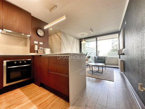 Departamento En Arriendo De 2 Dorm. En Las Condes