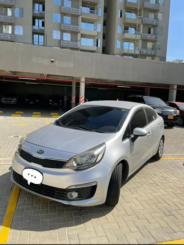 Kia Rio 1.4 4 p Automática