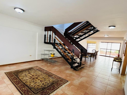 Imagen 4 de 25 de Casa Amplia Ubicada En Urbanización Los Olivos, Puerto Ordaz