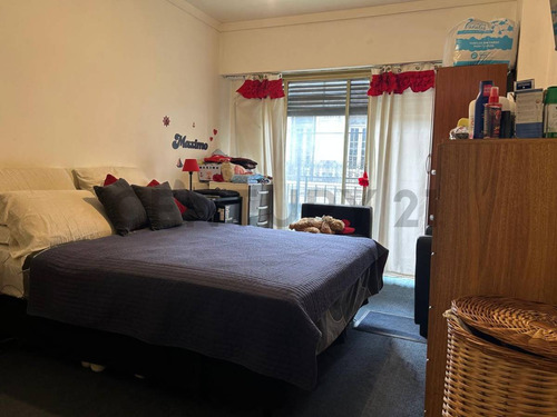 Venta Departamento 2 Ambientes Balcon Flores