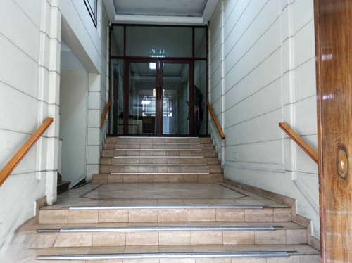 Remodelada, 379 M2. Miraflores Con Moneda (91420)