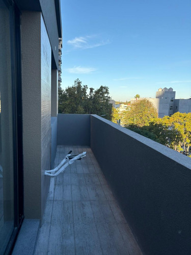 Hermoso 3 Ambientes Desarrollado En Una Planta En Venta!