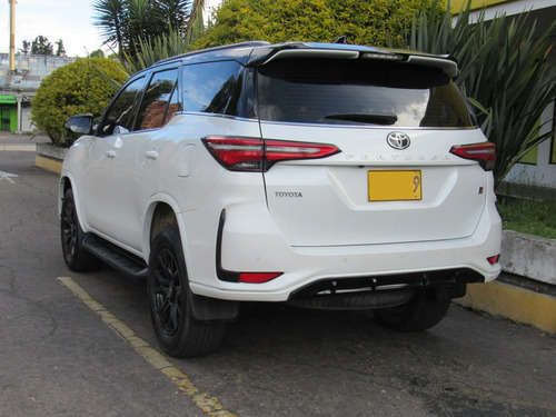 Toyota Fortuner 2.8L GR