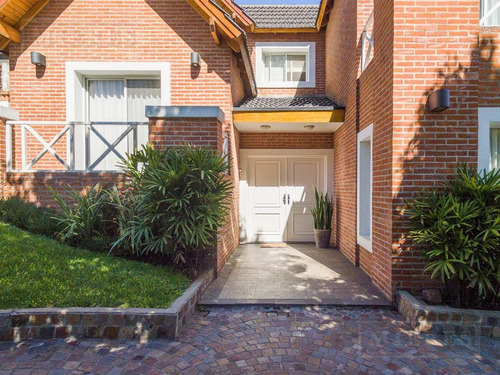 Casa En Venta, Lote Interno, Barrancas De San José, Bancalari
