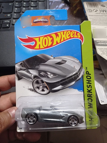 Hot Wheels 2015 14 Corvette Stingray Gris  1