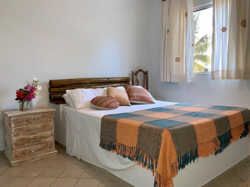 Casa Com 5 Quartos, 180m2, À Venda - Guarajuba - Camaçari - Cs-51