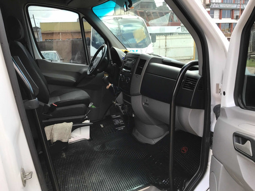 Imagen 6 de 19 de Mercedes-benz Sprinter 2013 2.1 515 Unica Con Motor 2018