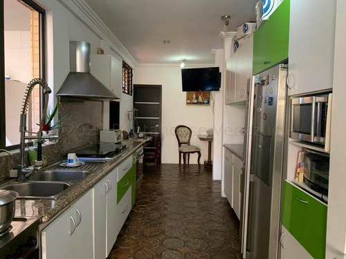 Imagen 4 de 14 de Eloisa Mejia Rentahouse Vende Townhouse En Trigal Norte Valencia 22-4781