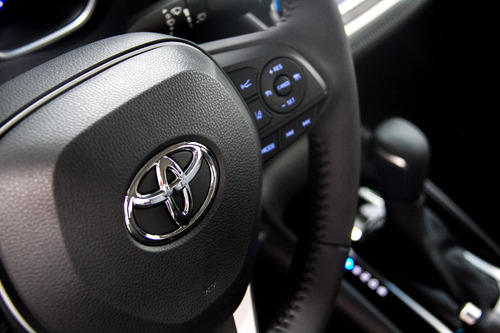 Toyota Corolla 1.8 Vvt-i Hybrid Flex Altis Cvt