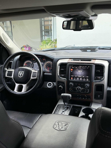 Dodge Ram 1500 Laramie 4x4 Atx