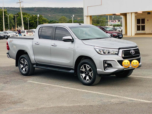 Toyota Hilux 2.8 Srx 50th Anniversary Cab. Dupla 4x4 Tdi