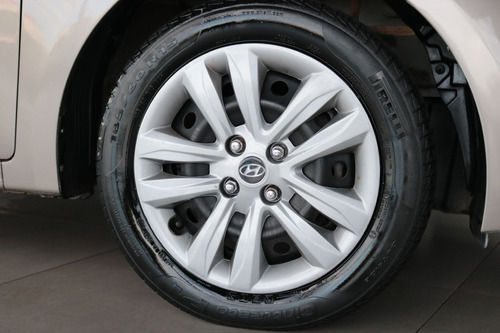 Hyundai HB20S C.Style/C.Plus1.6 Flex 16V Aut. 4p